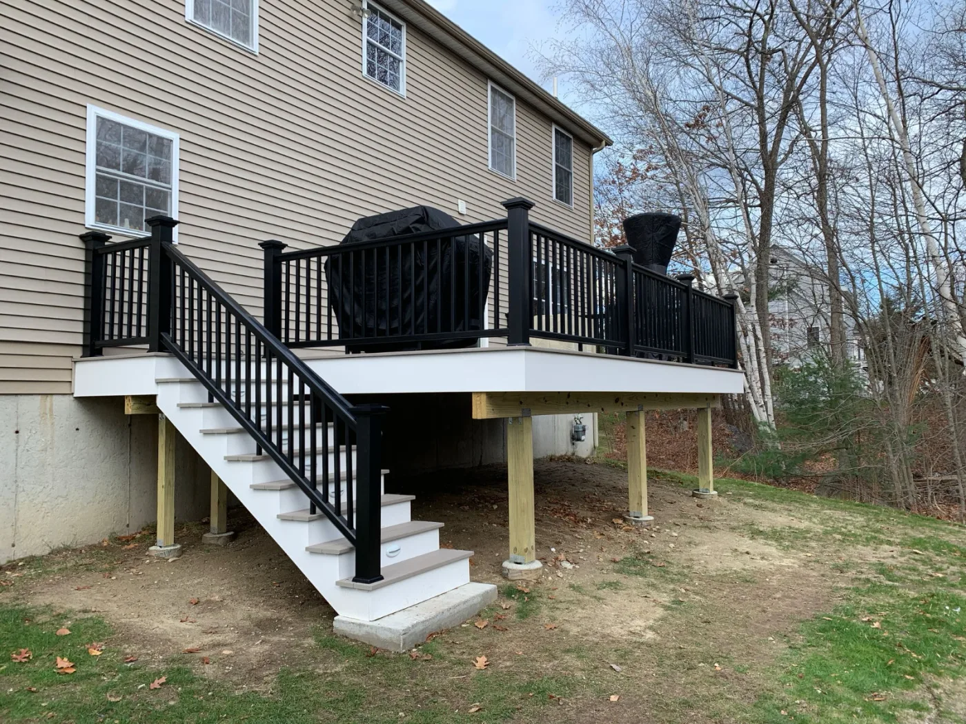 Deck and patio by DeFaria Construction